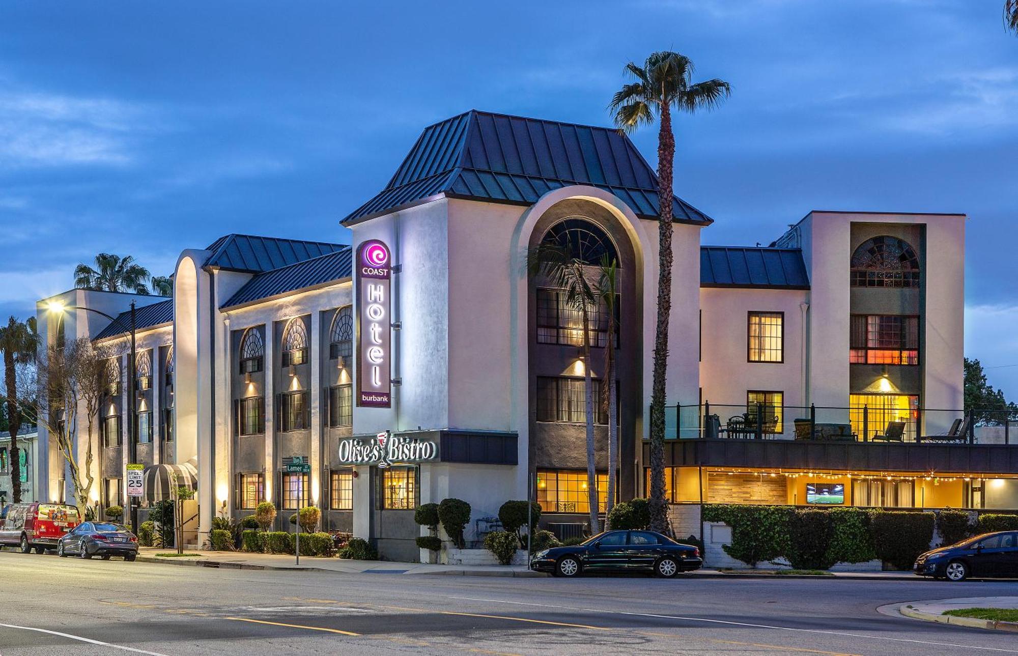 Coast Burbank Hotel Exterior photo